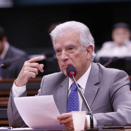 Rubens Bueno quer mobilização dos jogadores para aprovar emenda