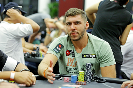 Caio Pessagno Sobe ao Pódio do Bounty Builder High Roller