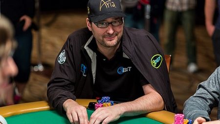 Phil Hellmuth Lançará Autobiografia em 2017
