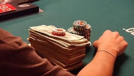Confira a senha do último freeroll do MaisEV no PokerStars em março