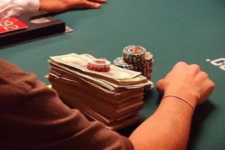 Confira a senha do último freeroll do MaisEV no PokerStars em março