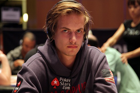 Viktor Blom e Phil Ivey Forram nos High Stakes