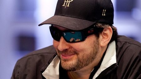 Phil Hellmuth Responde Perguntas de Fãs