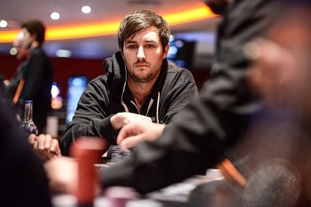 Paul Dando Lidera Evento do WPT Com Overlay