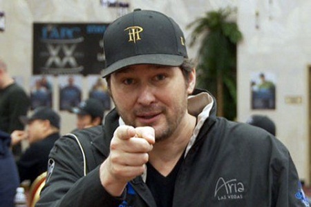 Phil Hellmuth Compara Donald Trump Com Jogadores de Poker e Explica Como Vencê-lo
