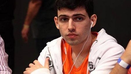 Hélio Neves é Chip Leader no Dia 1B do BSOP Rio Quente