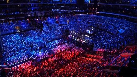 América do Norte e Europa Se Preparam Para Conhecer Seus Campeões de League of Legends