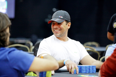Rodrigo Pfeifer é Chip Leader no Dia 2 do BSOP Balneário Camboriú