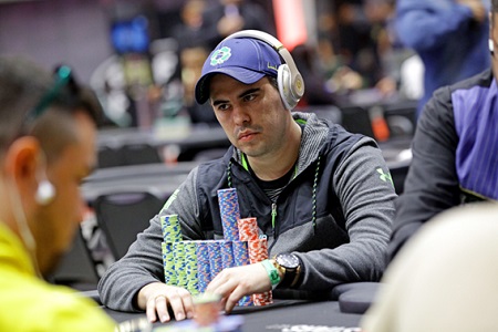 Guilherme Barbosa Lidera Reta Final do BSOP Millions