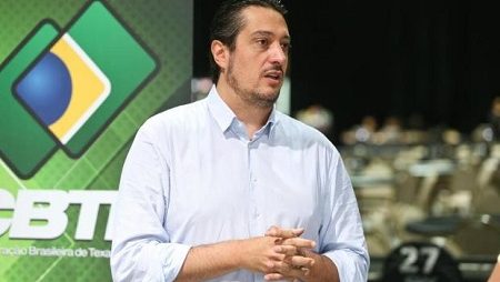 Igor Federal Discursa Sobre Jogos de Apostas em Comissão da Câmara
