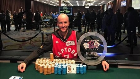 Mike Leah Conquista o Tri no WPT Fallsview