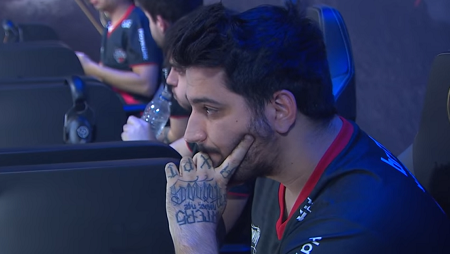 Red Canids Tropeça e Está fora do MSI