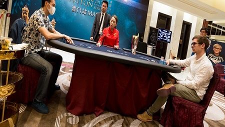 John Juanda Bate Fedor Holz e Leva US$ 2.8 Milhões no Triton Super High Roller Series