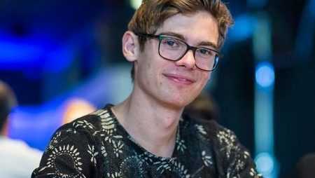 Fedor Holz Mata a Curiosidade dos Seus Seguidores