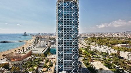 Jogadores Voltam a Denunciar Roubo em Hotel Durante Evento de Poker em Barcelona