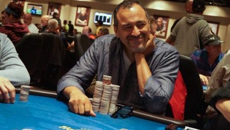 Josias Santos Representa o Brasil no Dia 3 do WPT Bellagio Elite
