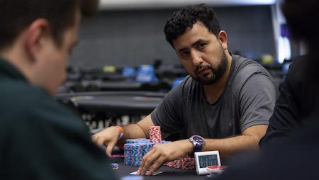 Luciano Capanema lidera reta final do BSOP Millions