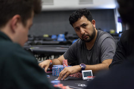 Luciano Capanema lidera reta final do BSOP Millions