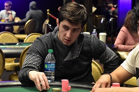 Ali Imsirovic lidera o evento #5 $50.000 High Roller da WSOP