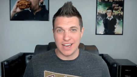 Doug Polk se aposenta do YouTube: “Só não gosto mais de poker”