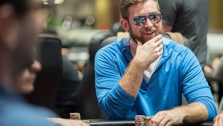 Connor Drinan encerra a WSOP Online com vitória de US$ 1.4 milhão no Super MILLION$