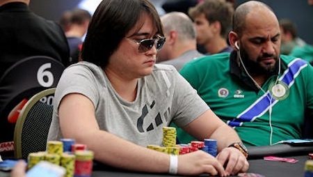 Dante Goya está na mesa final do 2nd Chance Main Event High do SCOOP Afterparty
