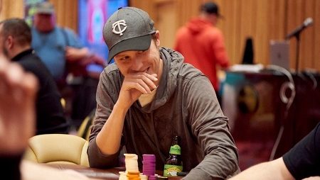 Dono de três anéis da WSOP, Ian Steinman, conquista seu primeiro bracelete