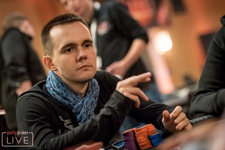 Mikita Badziakouski vence o WPT WOC High Roller Championship e ganha US$ 1 milhão