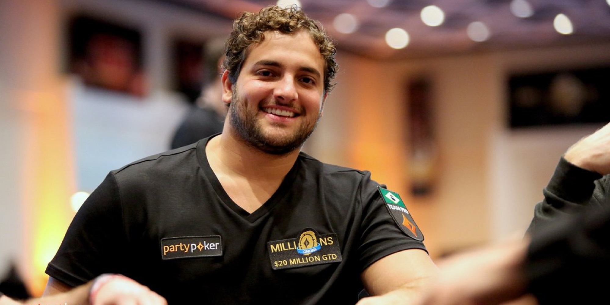 João Simão é o melhor brasileiro no Dia 2 do Monster Stack da WSOP