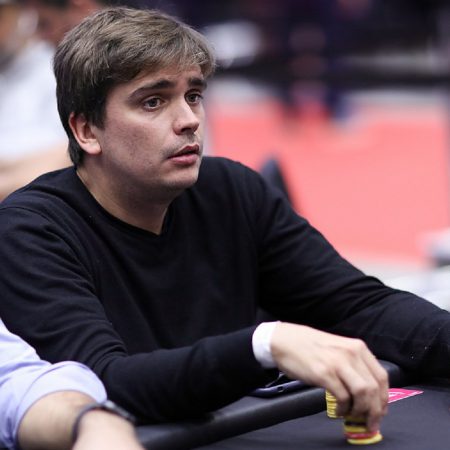 Ricardo Neto belisca pódio no $55 Mini Bounty Builder High Roller