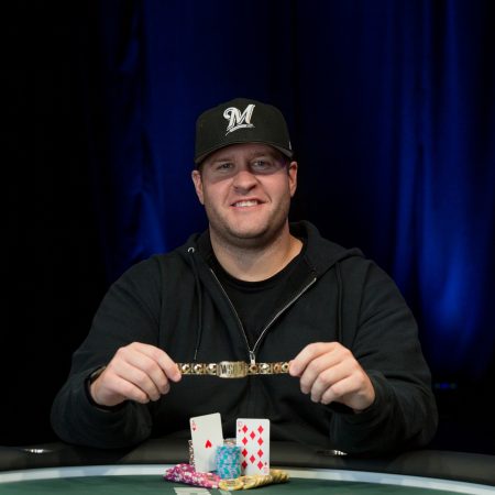 Bradley Jansen conquista seu primeiro bracelete no Evento 15 da WSOP
