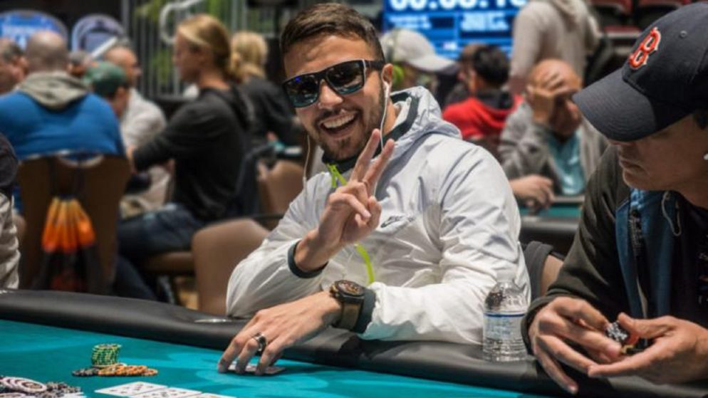 Rafael Reis avança ao Dia 4 do Monster Stack da WSOP