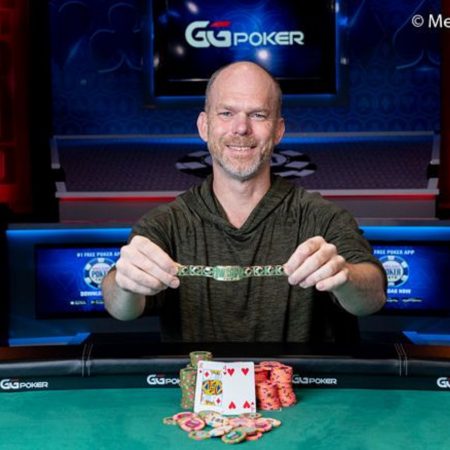 Ryan Hansen conquista seu primeiro bracelete ao vencer o Evento #44: $3,000 6-Handed Limit Hold’em WSOP 2021