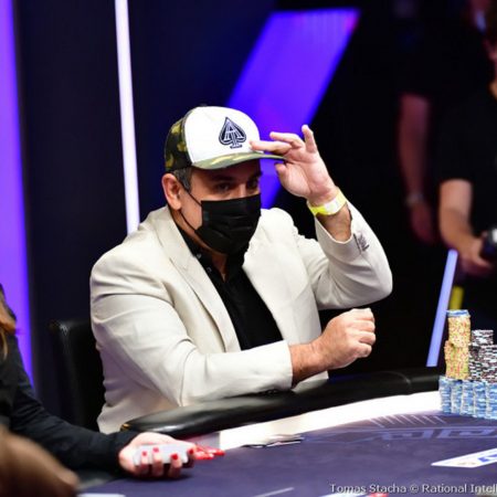 Marcelo Mesqueu avança em segundo para mesa final do Main Event do EPT Monte Carlo