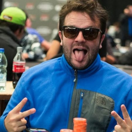 Vitor Dzivielevski conquista bracelete no Evento #16 Online da WSOP