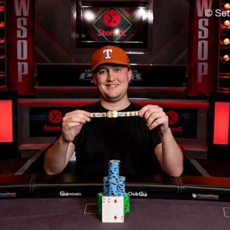 Sorte de principiante: Michael Moncek crava o Evento #13: $1,500 Limit Hold’em jogando pela primeira vez a modalidade