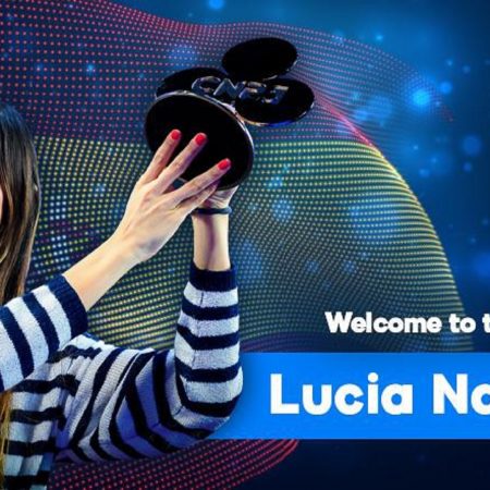 888poker contrata a espanhola Lucia Navarro