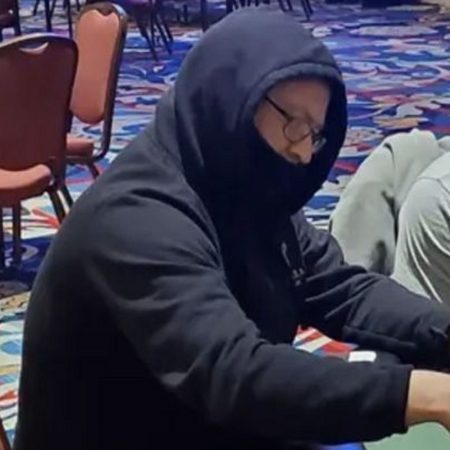 Mike Postle usa outro nome e cai em sétimo após slowroll em torneio nos EUA: “isso é por toda trapaça que você fez”