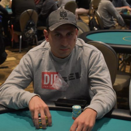 Agenor de Souza passa para o Dia Final do US$ 3K NLH 6-Max da WSOP