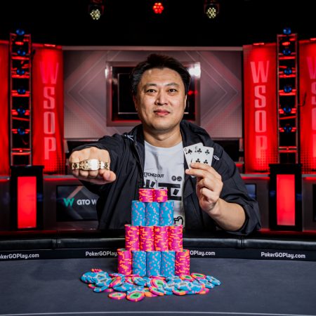 Qiang Xu é campeão do Evento #42 da WSOP