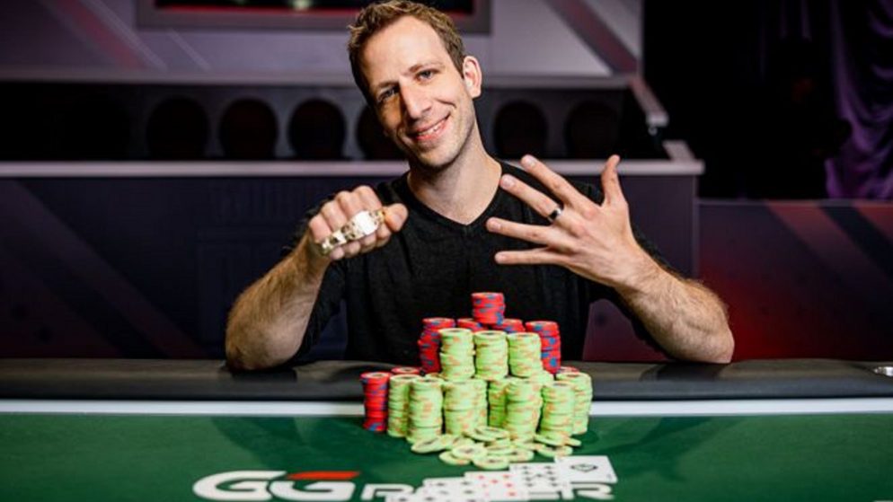 Benny Glaser entra para o time de pentacampeões da WSOP