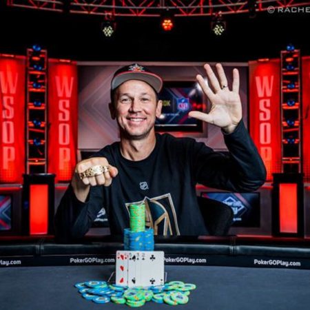 John Monnette conquista seu quinto bracelete dourado da WSOP