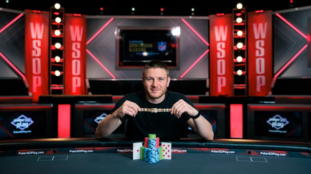 Sam Soverel chega ao bi com vitória em evento híbrido na WSOP