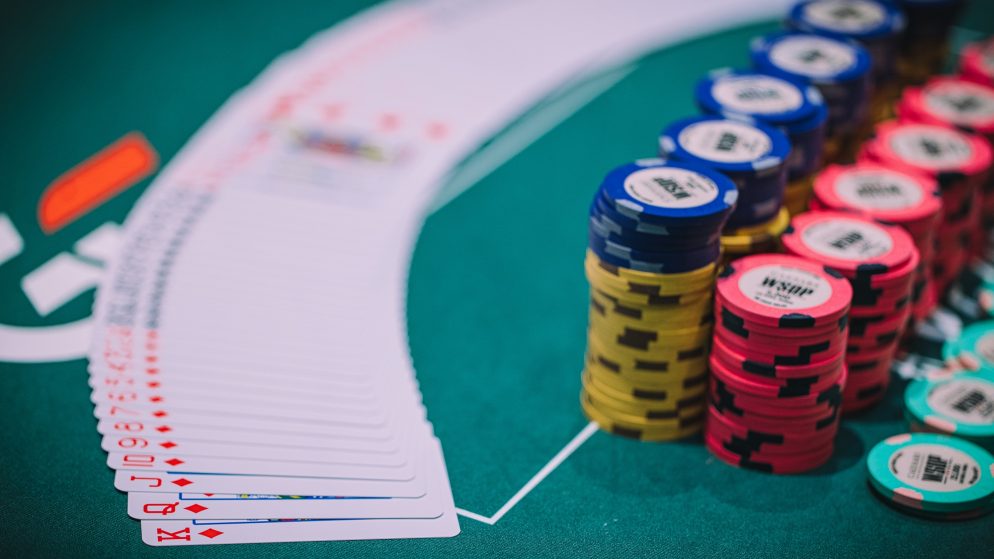 Hilton Laborda lidera tropa brasileira no Dia 5 do Main Event da WSOP
