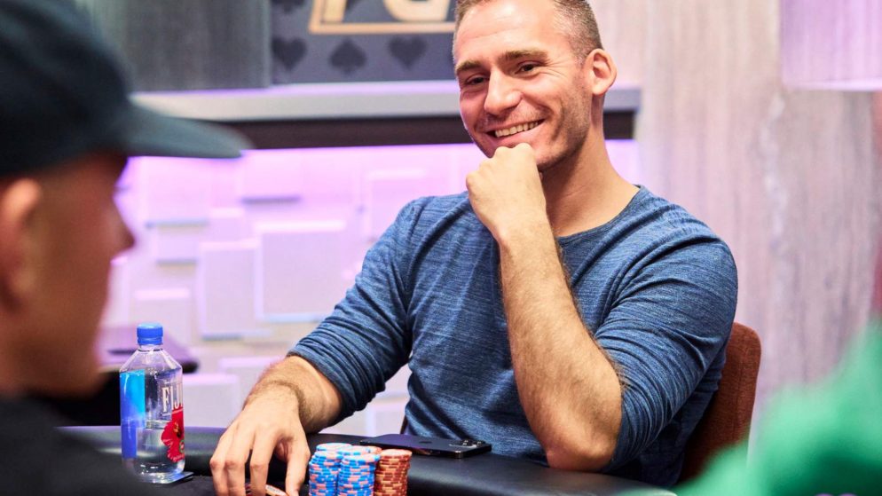 Justin Bonomo tem grande vantagem entre os seis finalistas do Evento #9 do Poker Masters