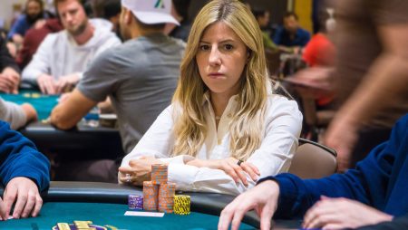 Kristen Foxen se torna a primeira mulher com quatro braceletes da WSOP