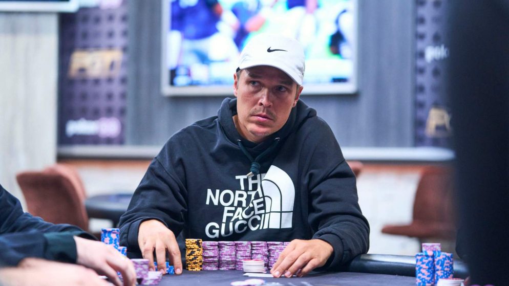 Eelis Parssinen é líder na FT do US$ 7.600 PLO Bounty da PLO Series; João Simão é 10º