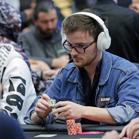 Breno Drumond avança na ponta ao Dia 3 do BSOP Millions Champiosnhip