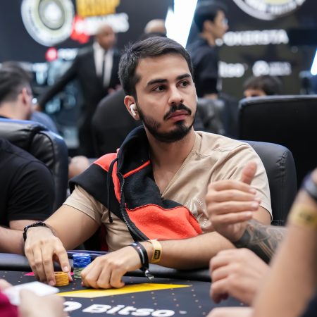 Ivan Limeira é campeão do $1.050 VSpecial Sunday Banana da PokerKing