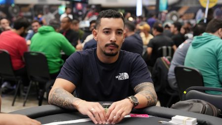 Luís Rocha lidera time brasileiro no Dia 3 do Main Event Medium do SCOOP